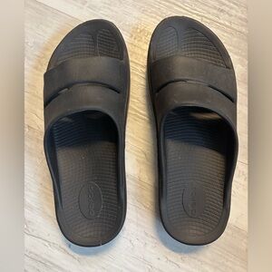 OOFOS OOAHH Slides Sandals Black Men’s Size 11
